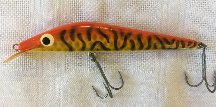 Morry Kneebone Handcrafted Timber Garfish Lure